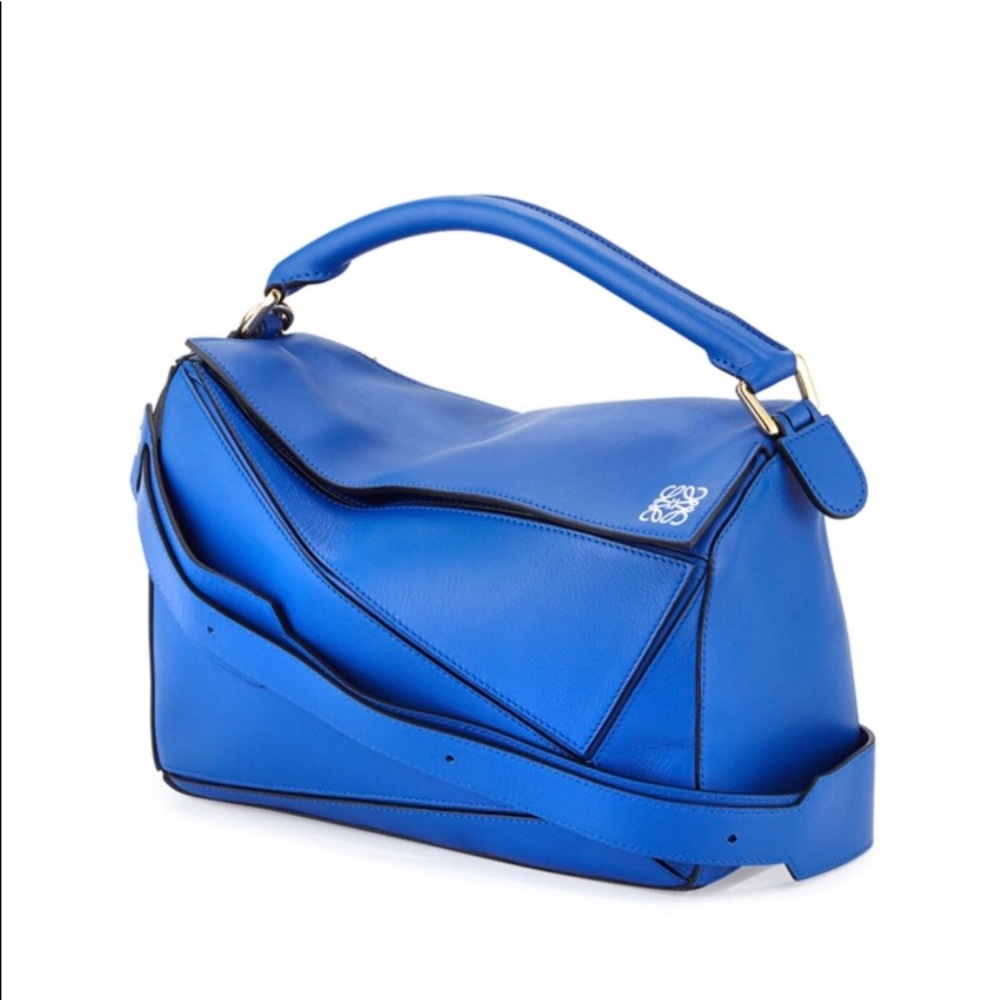 Loewe Puzzle Bag Medium in Cobalt